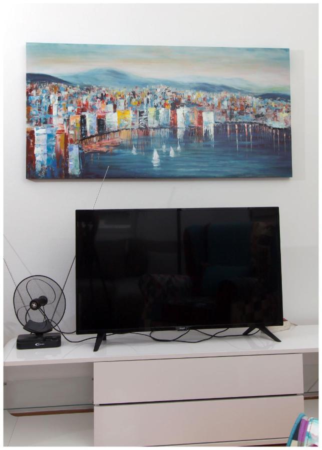 Large Apartment Between Split And Trogir Kaštela Eksteriør billede